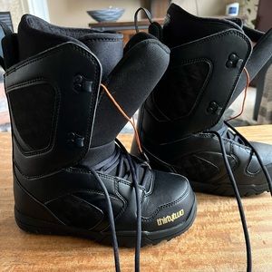 SNOWBOARD BOOTS size 9.5